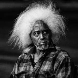 Meet your Posher, Leonard